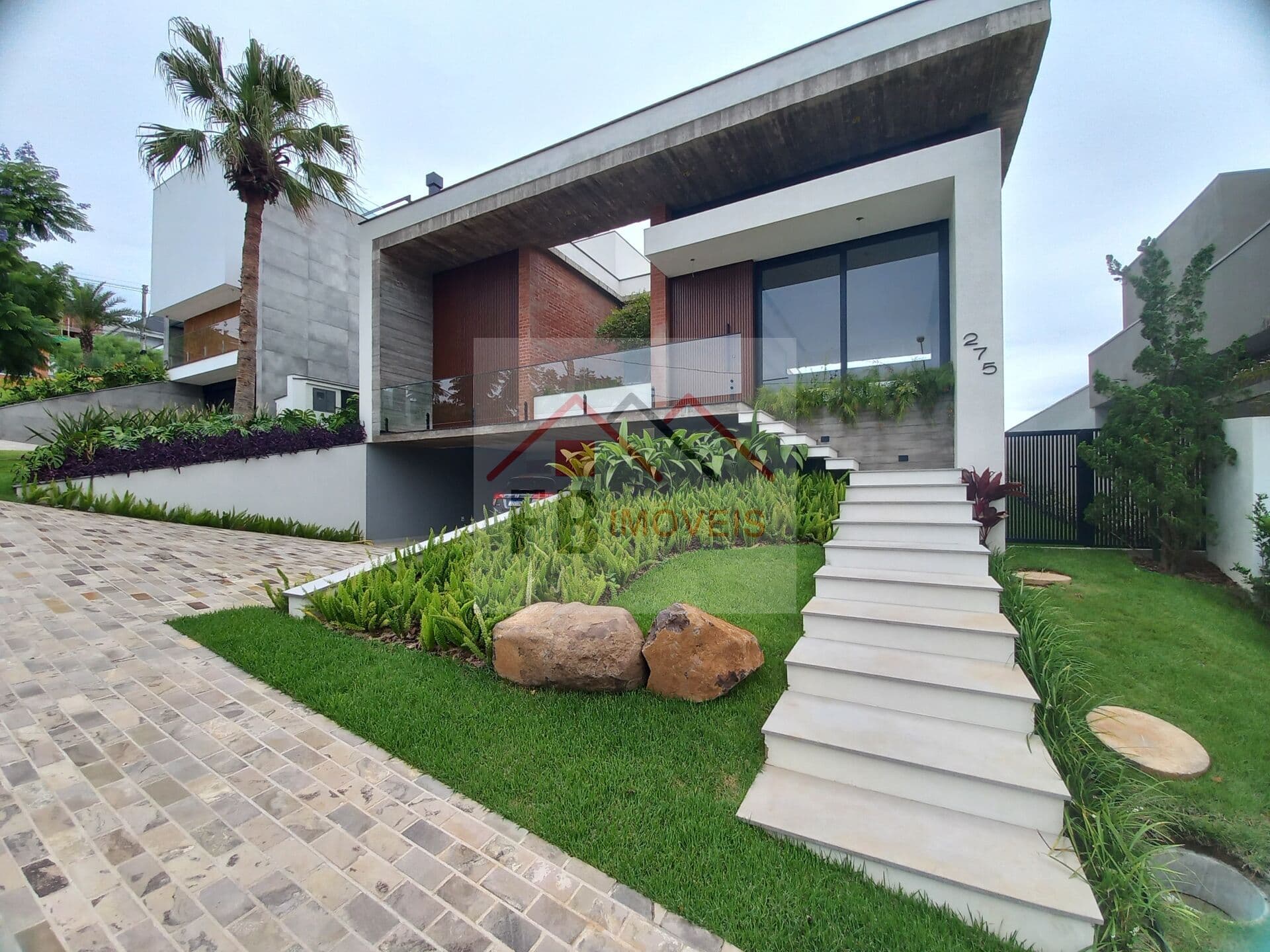 Casa em Porto Alegre - Vila Nova