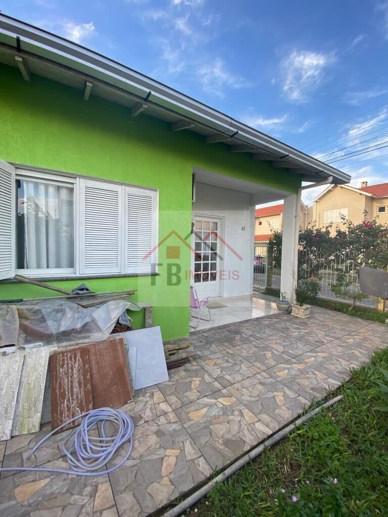 Casa Padrão terrea dois dorm.garagem fechada