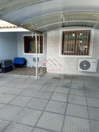 Linda casa térrea, toda reformada