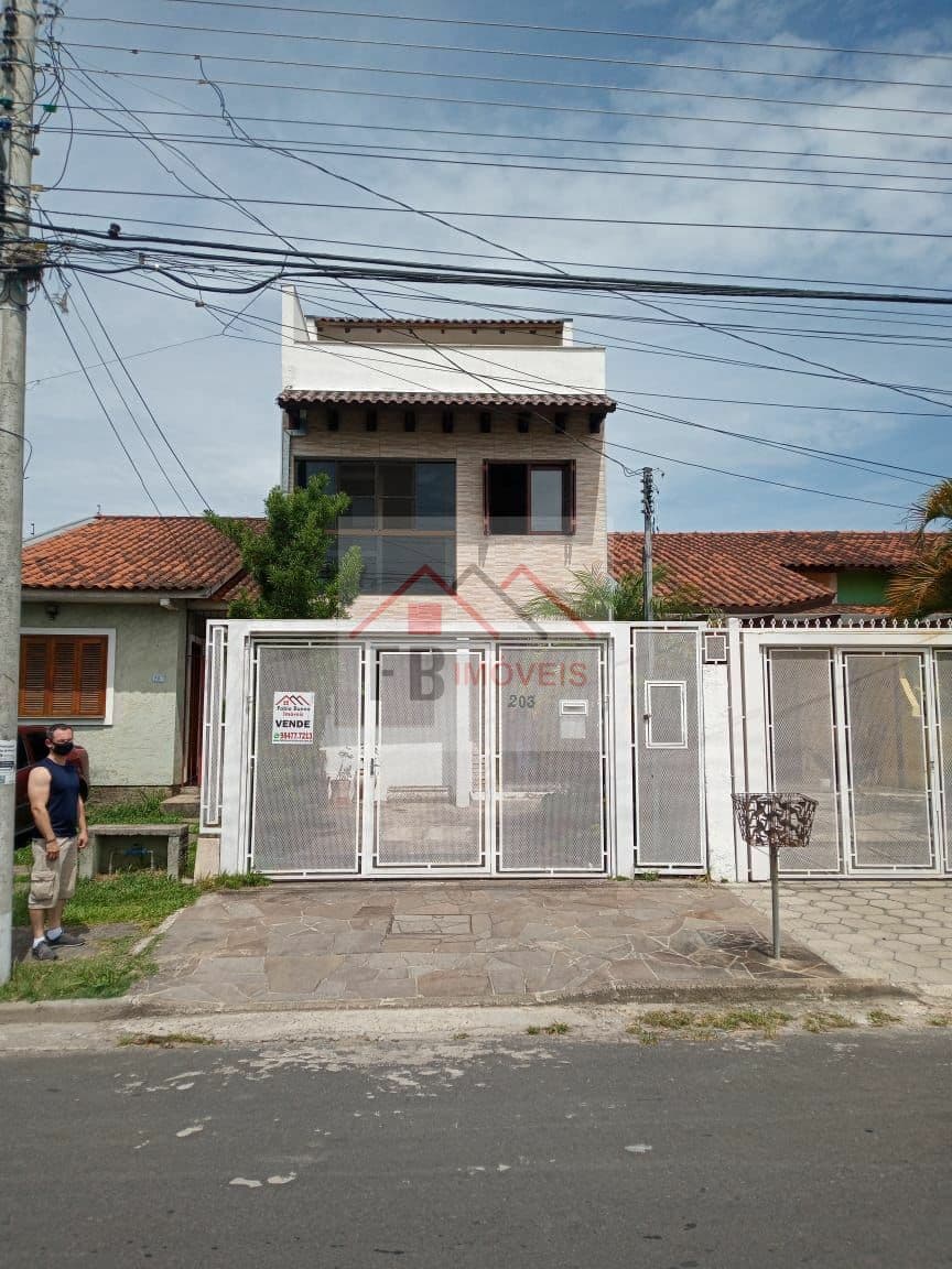 Lindo Sobrado com três quartos e suíte com close.