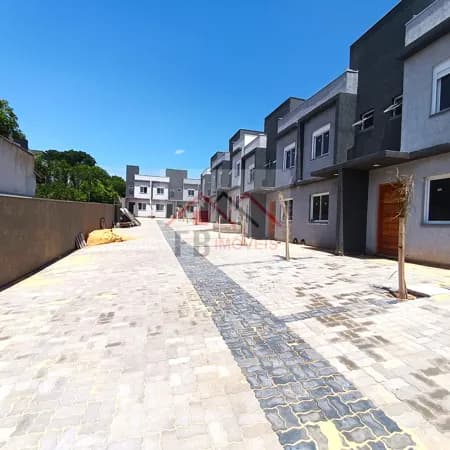 sobrado em condominio.