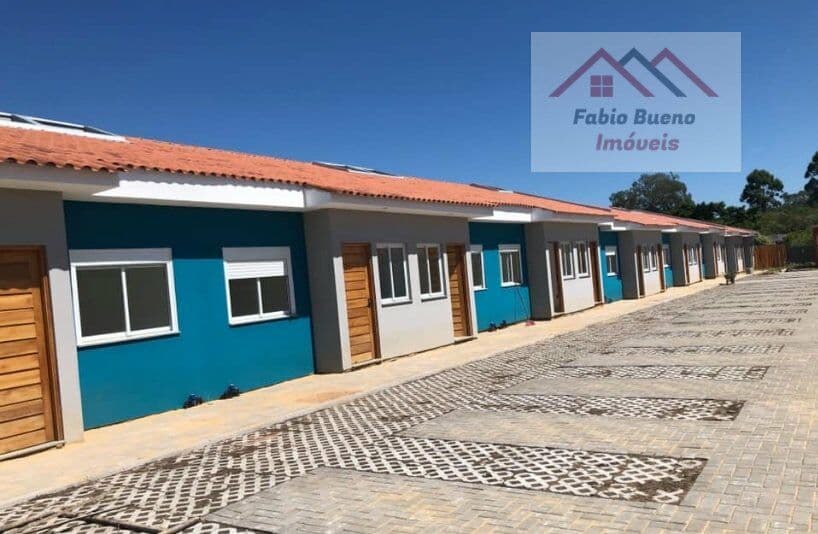 Casa Padrão para Venda em Ponta Grossa Porto Alegre-RS