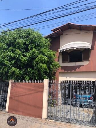 Sobrado em Santo André - Parque Industriário