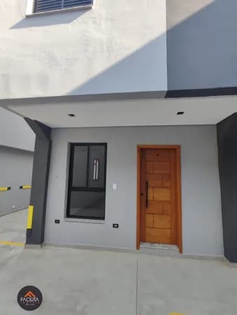 Sobrado em Condomínio 2 suítes na Vila Pires em Santo André