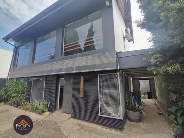 Salão Comercial Completo com 391m² em Localização Estratégica e Alto Potencial Comercial