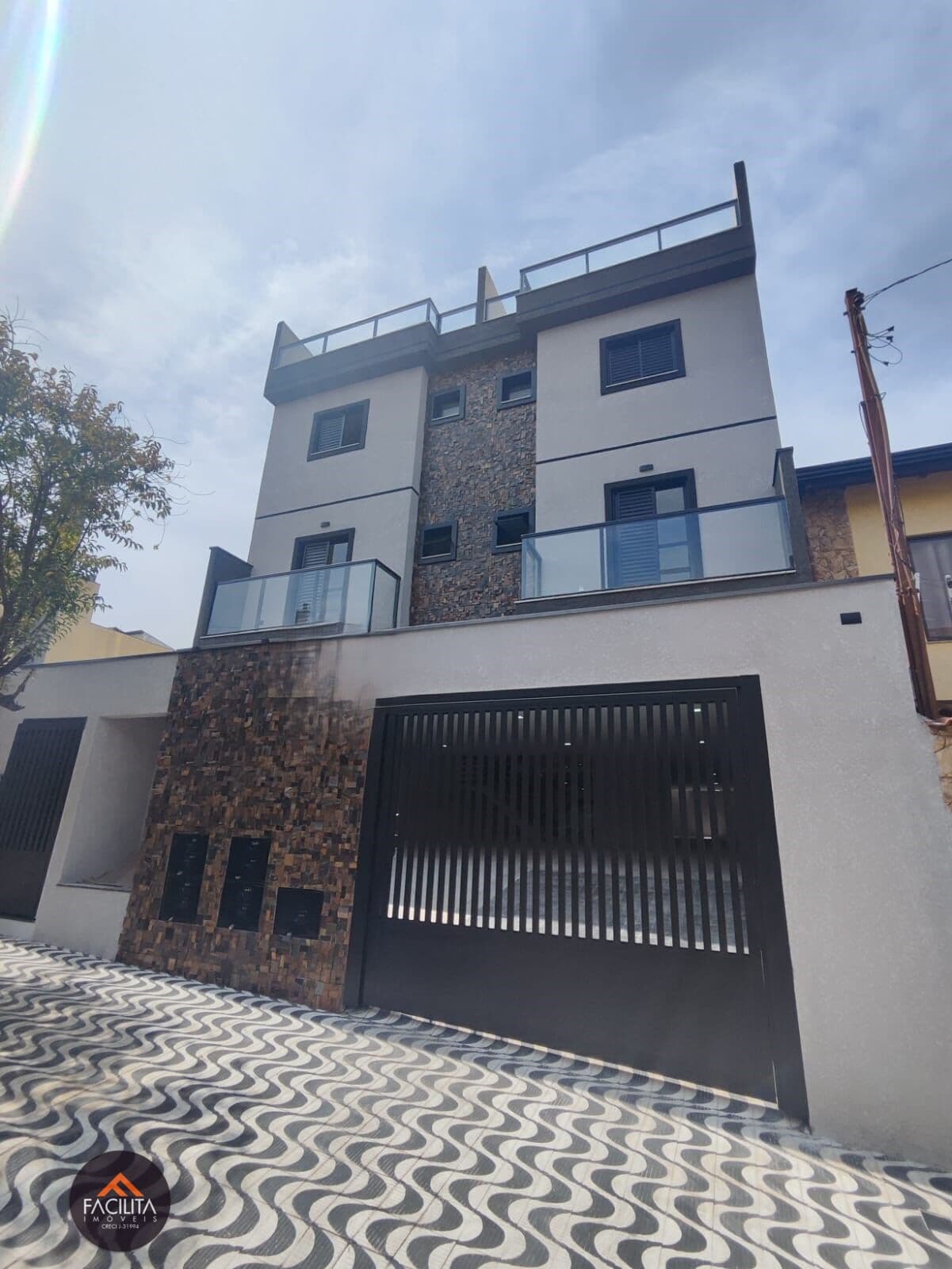 Apartamento com elevador 2 dormitórios (1 suíte) Utinga