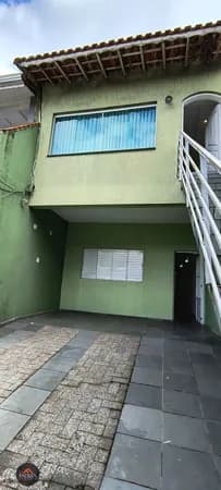 Sobrado em Santo André - Jardim do Estádio