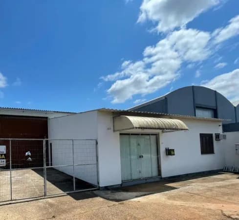 Prédio/Edifício Inteiro em Santo Antônio da Patrulha - Pitangueiras