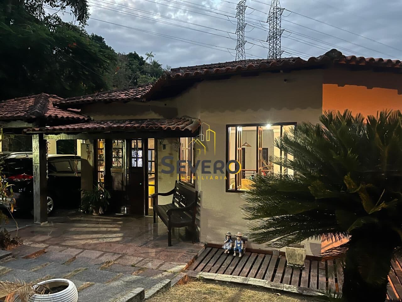 Casa 5 quartos em Condomínio em Pendotiba