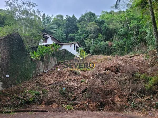 Lote/Terreno em Niterói - Itaipu
