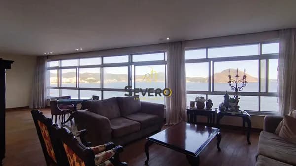 Apartamento frente mar, 4 quartos, suite e vaga no Ingá
