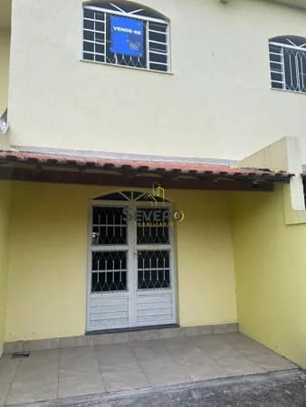 Casa em São Gonçalo - Rocha