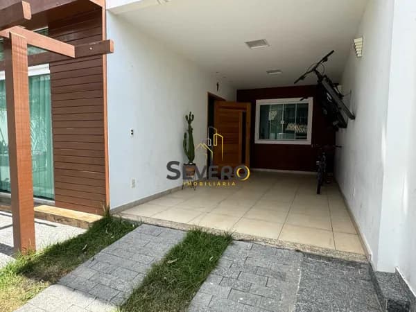 Casa á venda em Itaboraí