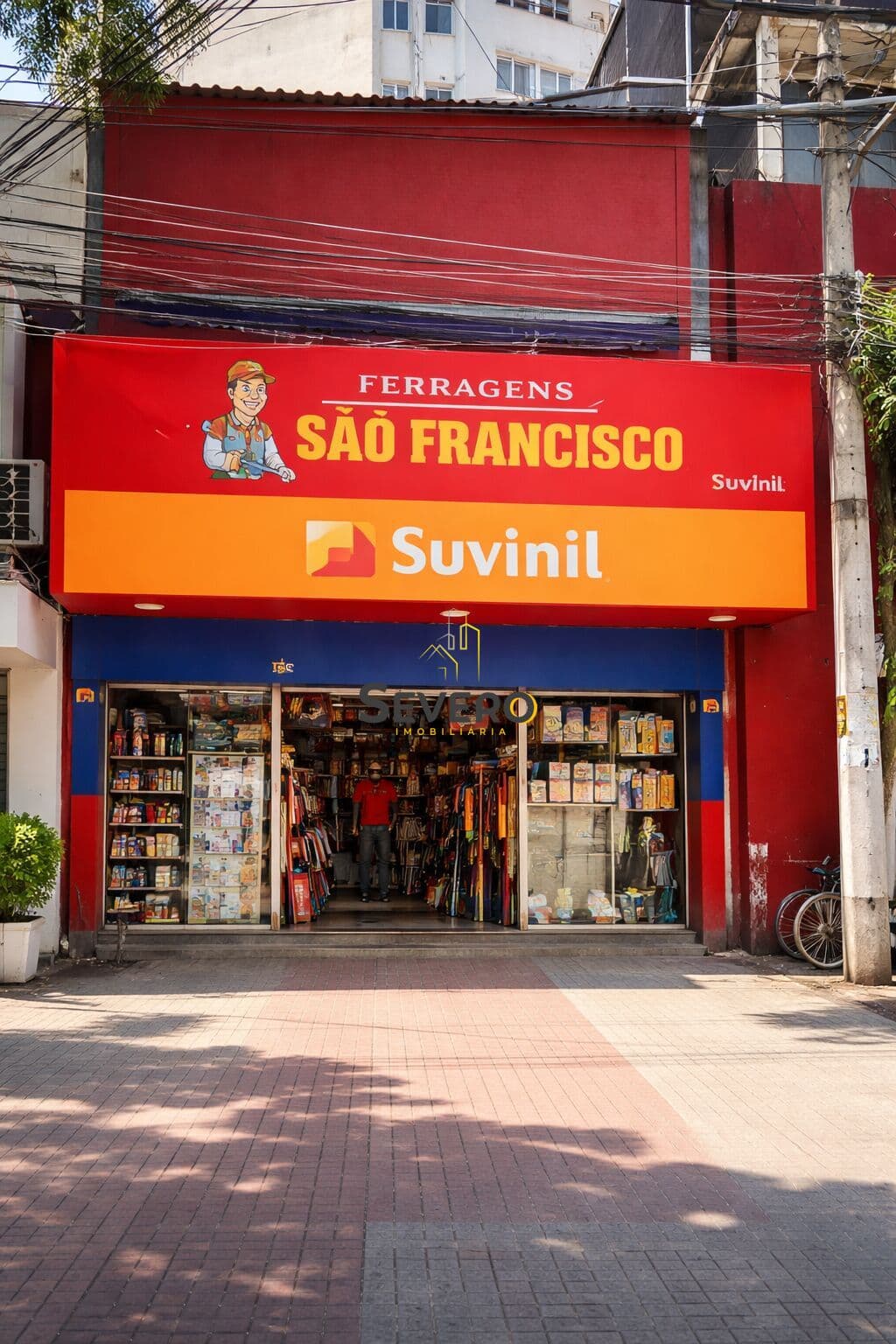 Loja com sobrado no Melhor Ponto Comercial