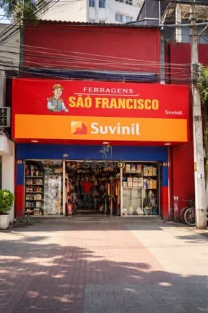 Loja com sobrado no Melhor Ponto Comercial