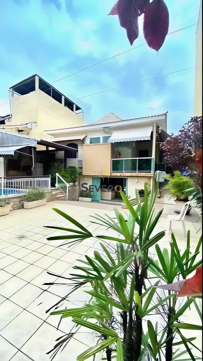 Sobrado em São Gonçalo - Parada 40
