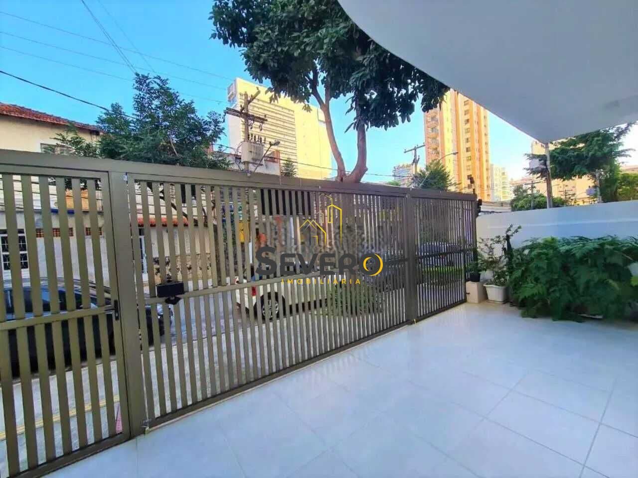 Casa em Niterói - Ingá