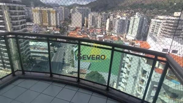 Apartamento 2 quartos com varanda, 1 vaga em frente ao colégio Salesianos