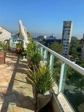 Cobertura à venda no bairro Boa Viagem - Niterói/RJ
