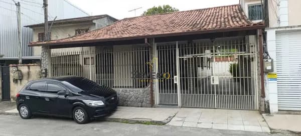 Casa em São Gonçalo - Mutondo