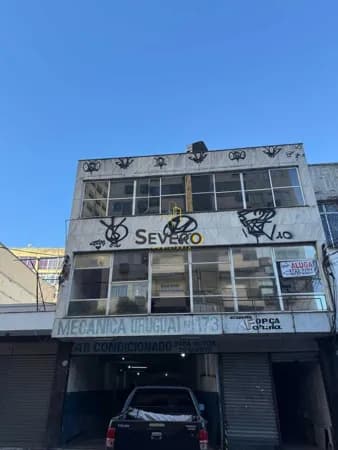 Prédio Comercial à Venda, 1300 m² por R$ 2.000.000