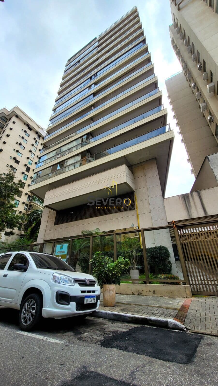 Apartamento à venda Próximo ao Mercado Mundial e Colégio Salesiano!