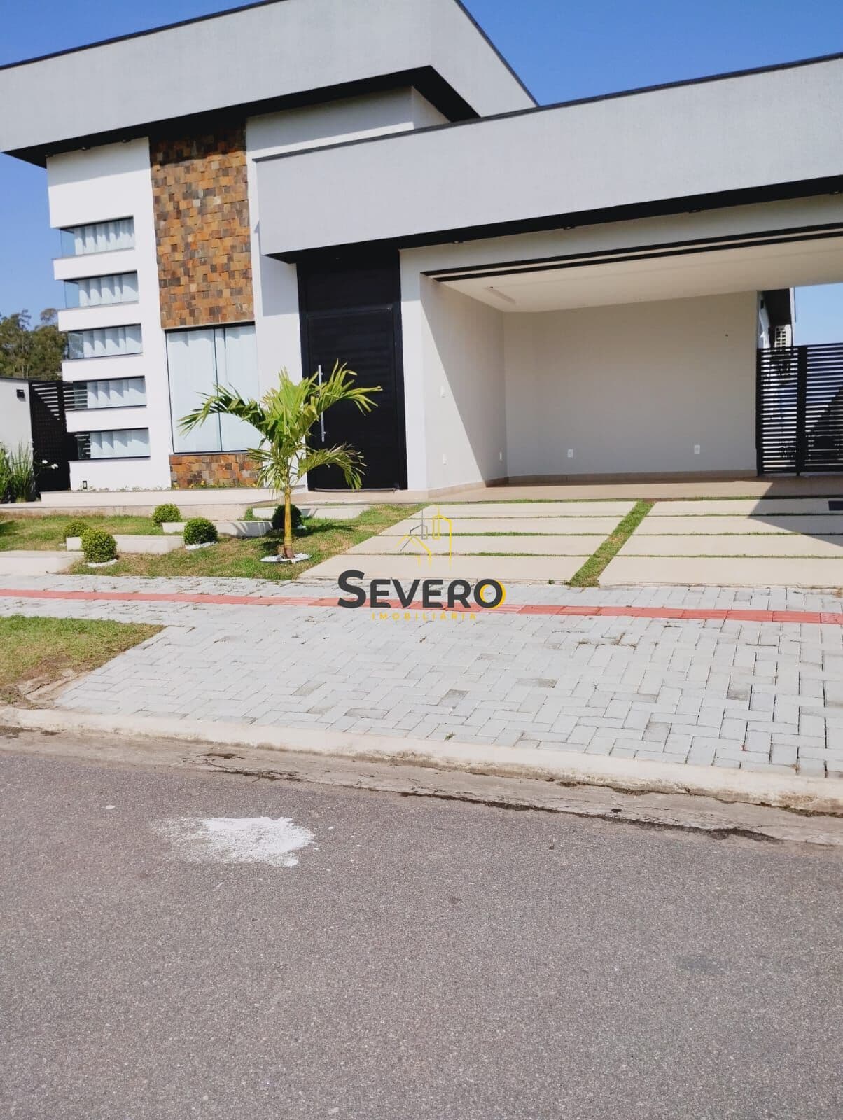 Casa em Condomínio em Maricá