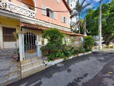 Casa em Niterói - Ponta Dareia