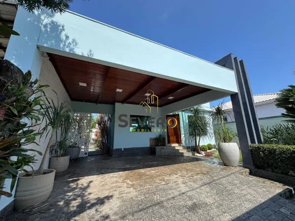 Belíssima Casa com Fino Acabamento à venda no bairro Caluge - Itaboraí/RJ