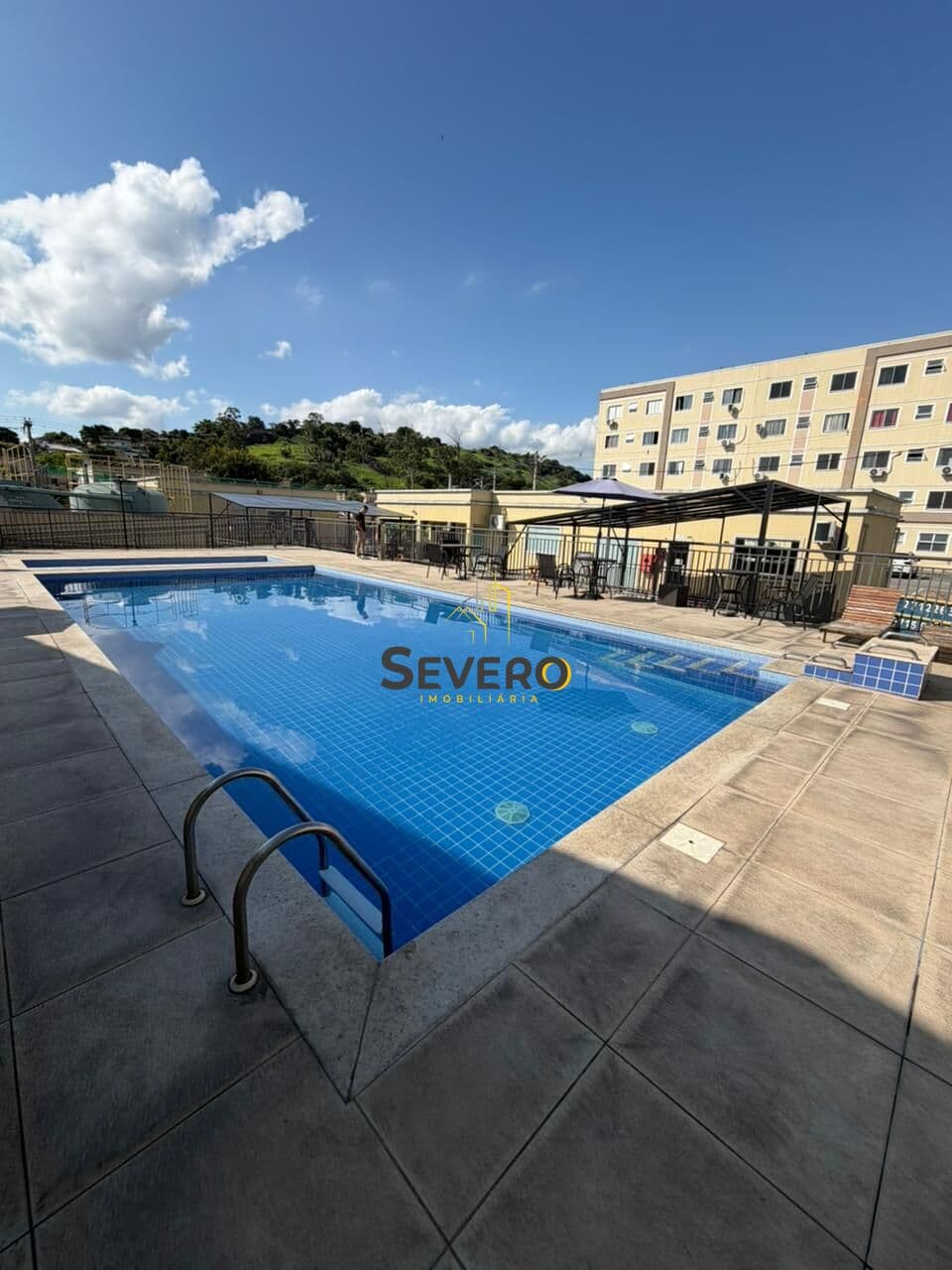 Apartamento com 2 dormitórios no bairro Vila Lage, São Gonçalo.