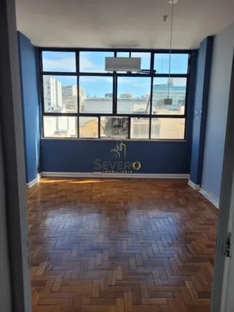 Sala Comercial no Centro de Niterói pronta para trabalhar