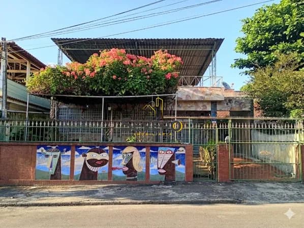 Oportunidade / Casa à venda no bairro Nova Cidade - São Gonçalo/RJ