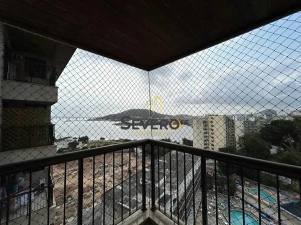 Apartamento em Niterói - São Domingos
