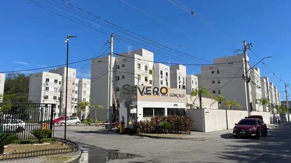 Belíssimo apartamento à venda em Neves