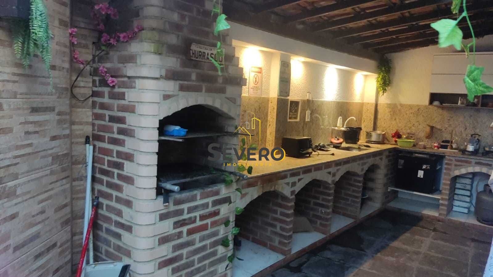 Belíssima Casa à venda no bairro Vila Iara - São Gonçalo/RJ