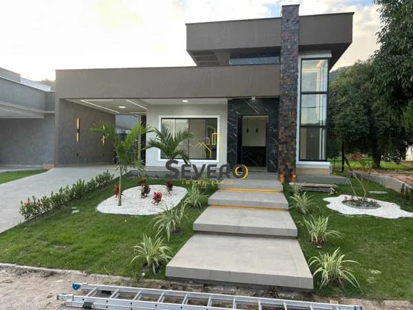 Casa Alto Padrão Com Arquitetura Contemporânea e Acabamento Impecável
