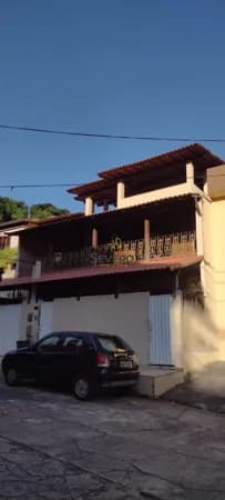 Sobrado em São Gonçalo - Centro
