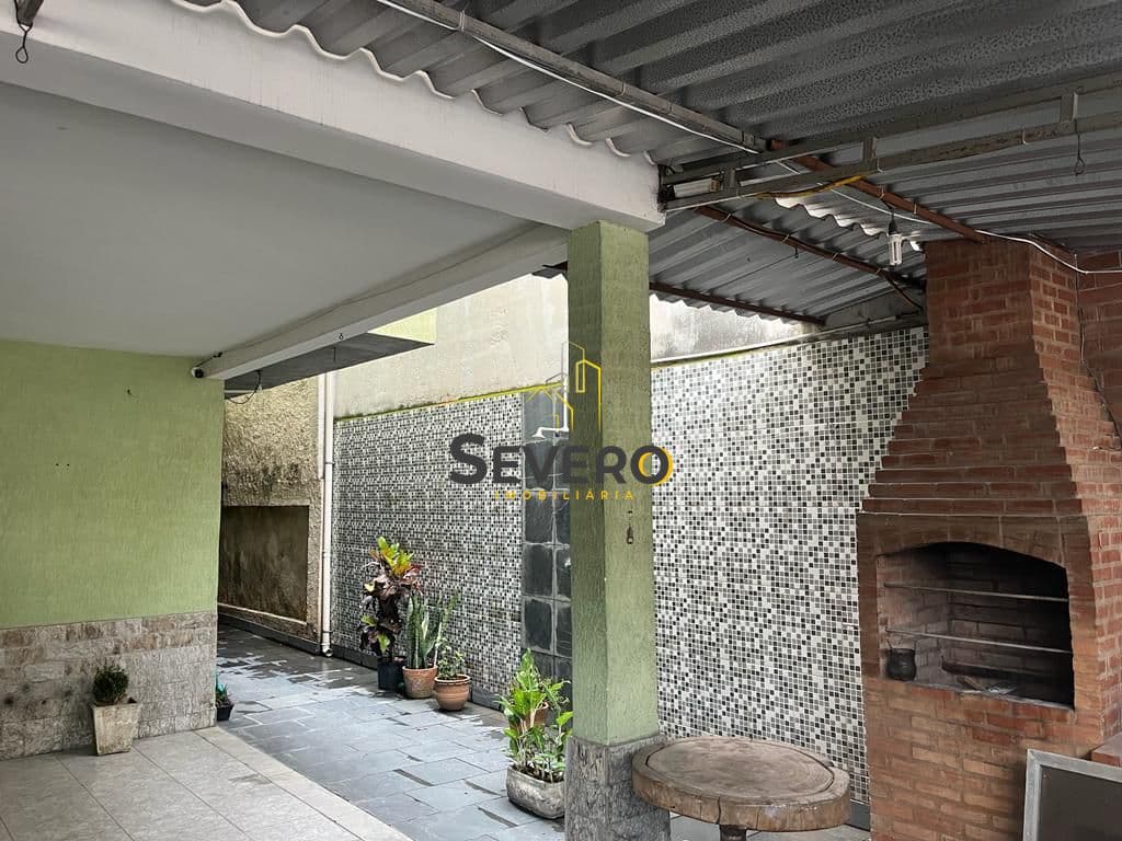 Casa 2 quartos no Mutondo