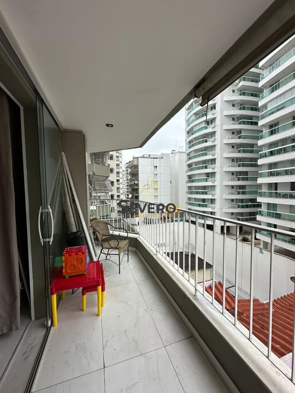 Apartamento em Niterói - Santa Rosa