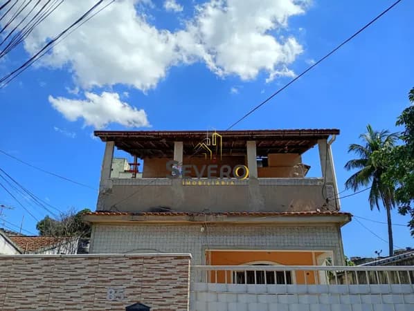 Sobrado em São Gonçalo - Centro