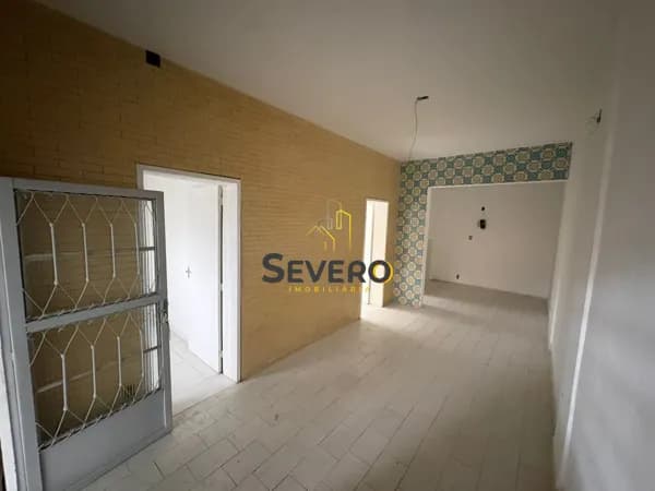 Casa em São Gonçalo - Rocha
