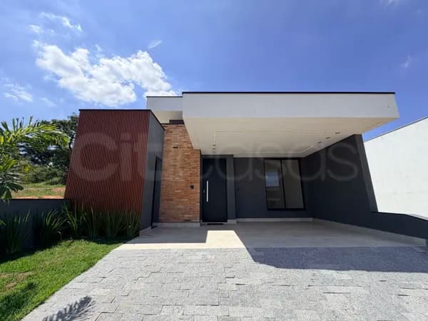 Casa Condomínio Helena Maria