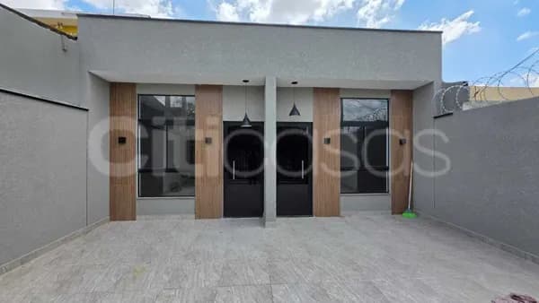 Casa em Sorocaba - Jardim Santa Esmeralda