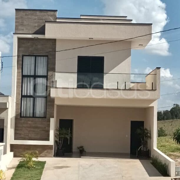 Linda Casa Pronta no Condomínio Villagio Wanel, Zona Oeste, Sorocaba/SP