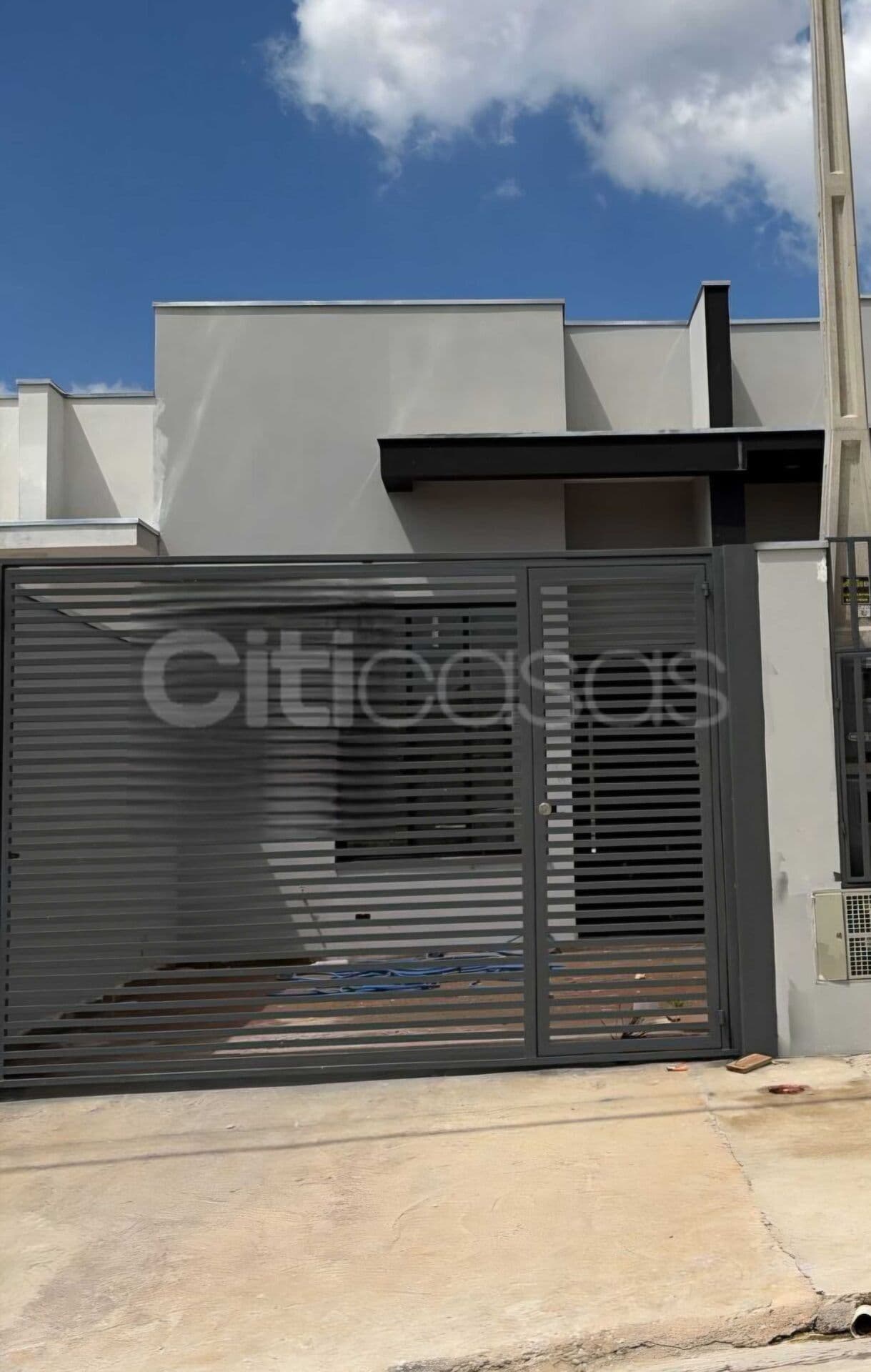 Casa em Sorocaba - Loteamento Parque Santa Cristina