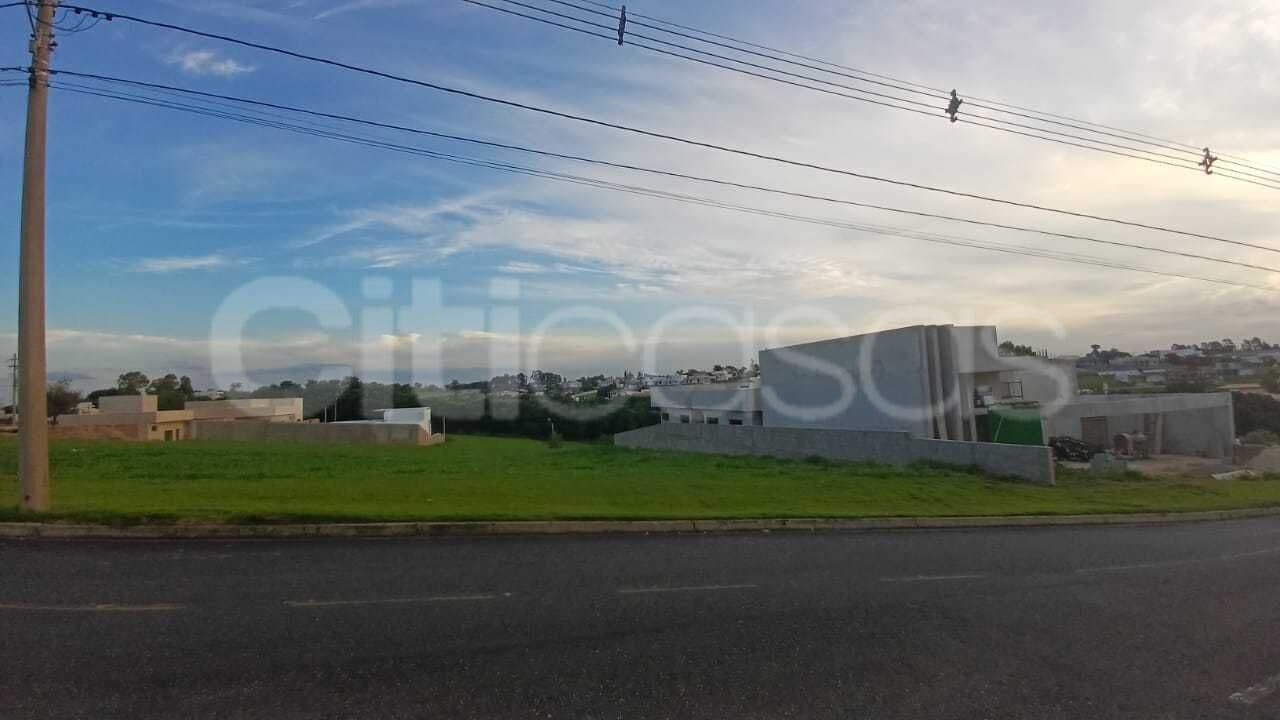 Terreno à venda em condomínio fechado – 1.000 m²
