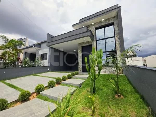 Casa em Condomínio Villagio Ipanema