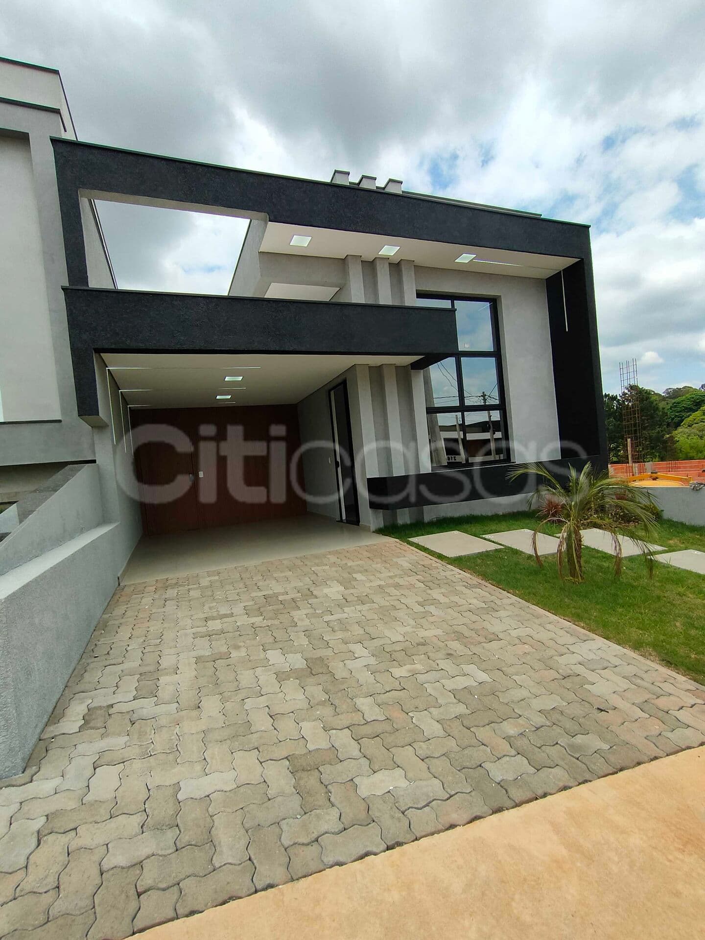 Casa com Piscina, Térrea Moderna – Condomínio Reserva Ipanema | Sorocaba/SP