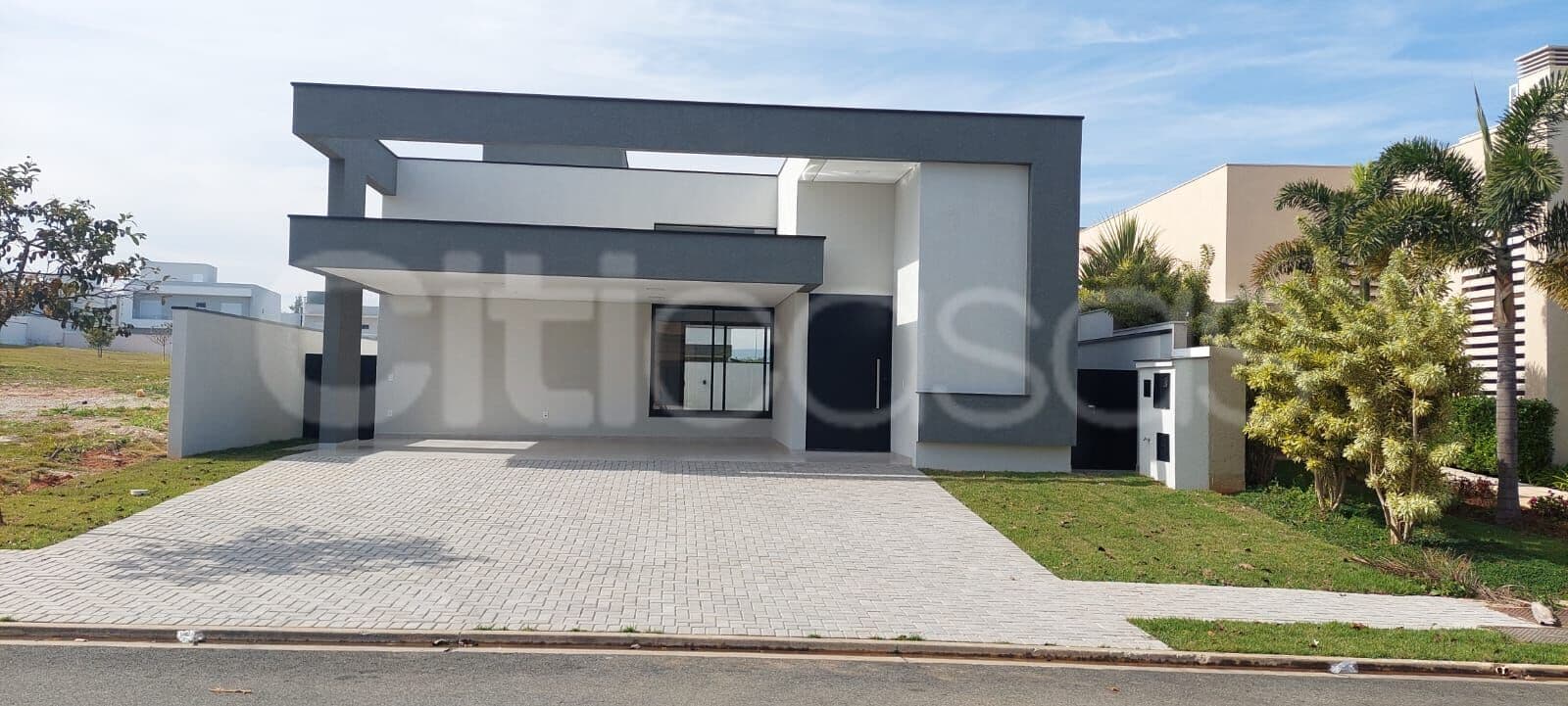 Casa em Condomínio no Alphaville Nova Esplanada 3