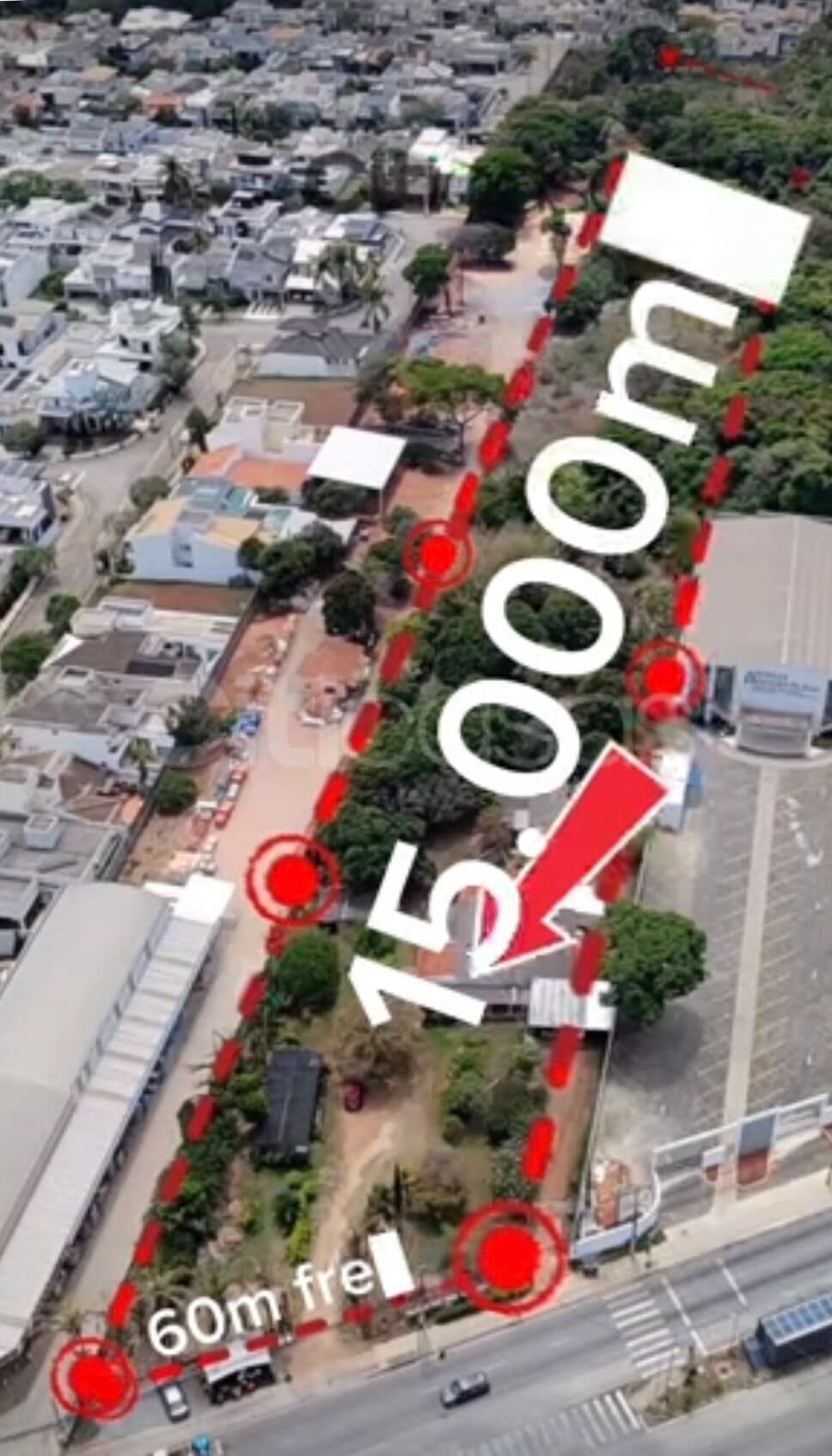 Área 15000m2 na AV IPANEMA